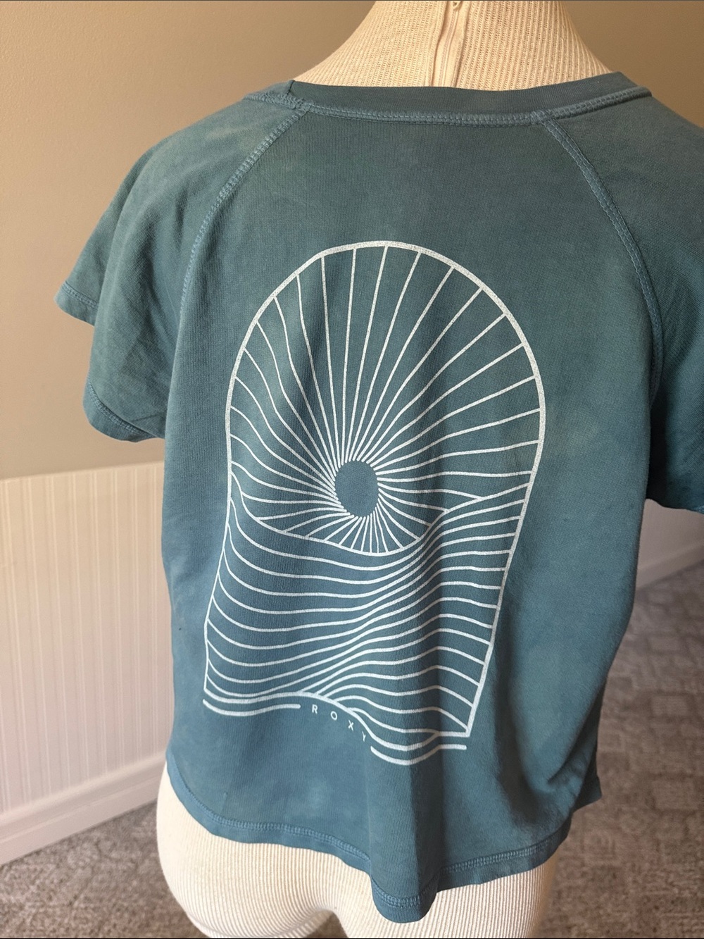 Hand dyed ROXY M workout beach shirt slight crop 100% Cotton beach core teal